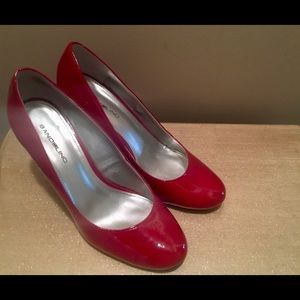 Bandolino Red Patent Heels Size 9W